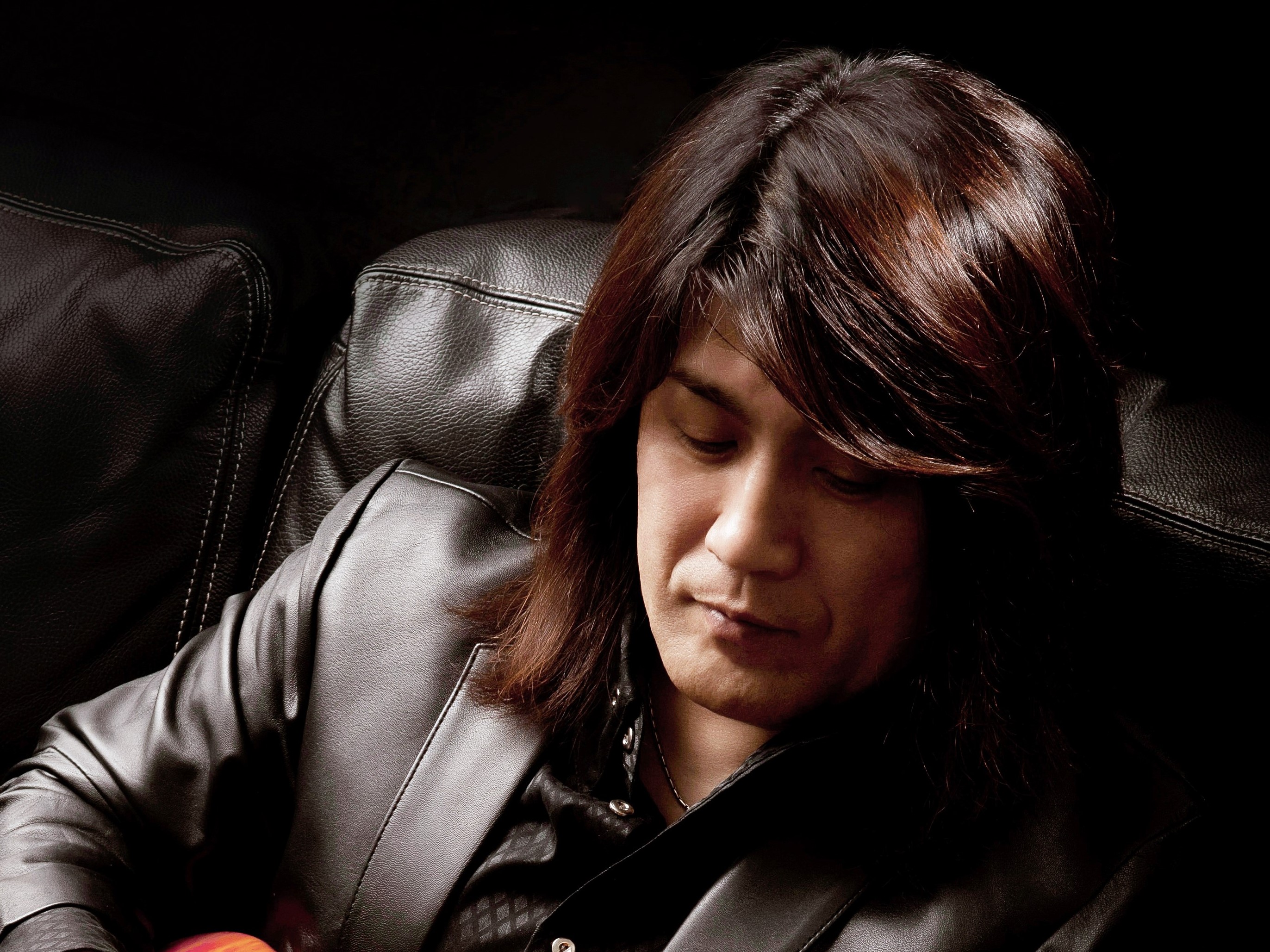 CONTENTS講師プロフィール講師からのコメントレッスン内容コース概要お問い合わせ講師プロフィール Yoko*・財津和夫・TULIP・増田恵子・MEGUMI・ジェームス小野田・シングライクトーキング・森⼝博子・荻野目洋子・⽮野まき・小野正利・ポールロジャース等、サポートと共演多数。CD制作、TV音 […]
