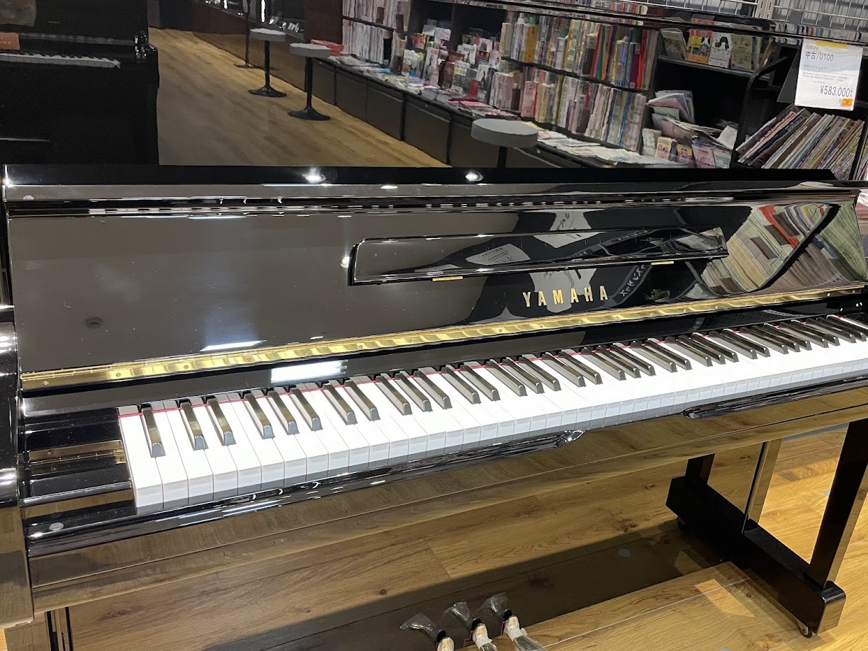YAMAHA中古/U100