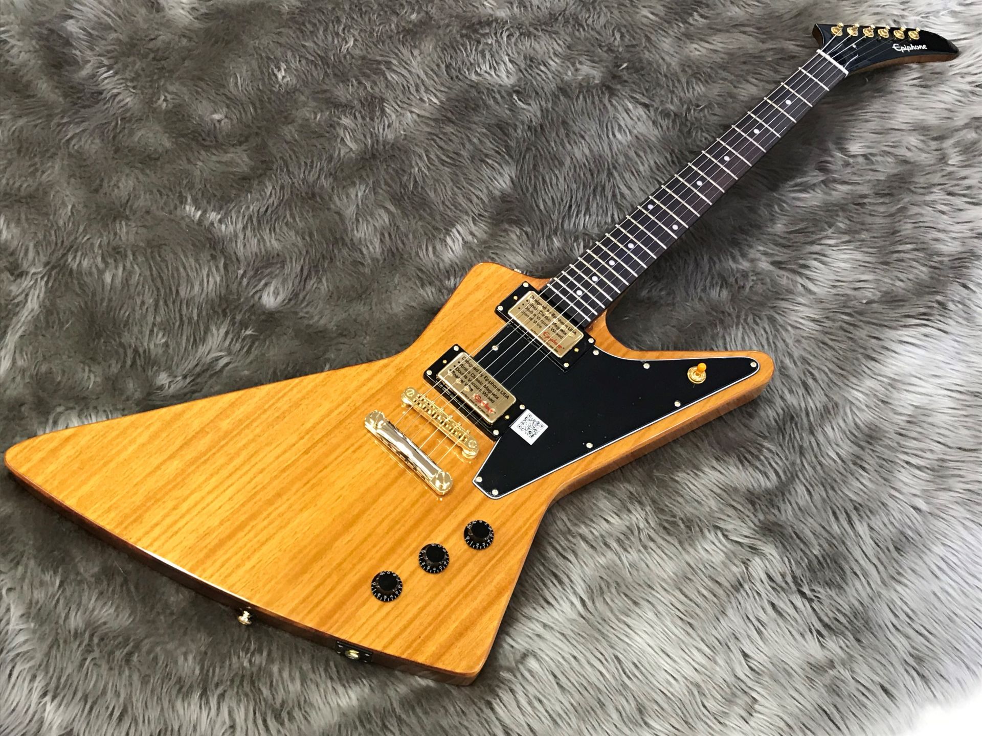 【エレキギター入荷情報】Epiphone – Ltd Ed Korina Explorer