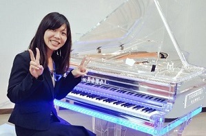 【ピアノ担当者紹介】小村（コムラ）