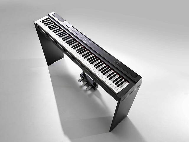 *YAMAHA　スタイリッシュピアノPシリーズの最新モデル登場！ 弾きたいときに、弾きたい場所で。]]思い通りにピアノを弾く楽しみを味わえ、持ち運びも可能なコンパクト＆ハイクオリティを実現した電子ピアノ。 ***P-515 ***特長 -Pシリ－ズ初の木製鍵盤を搭載したハイクオリティなモデル -新ス […]