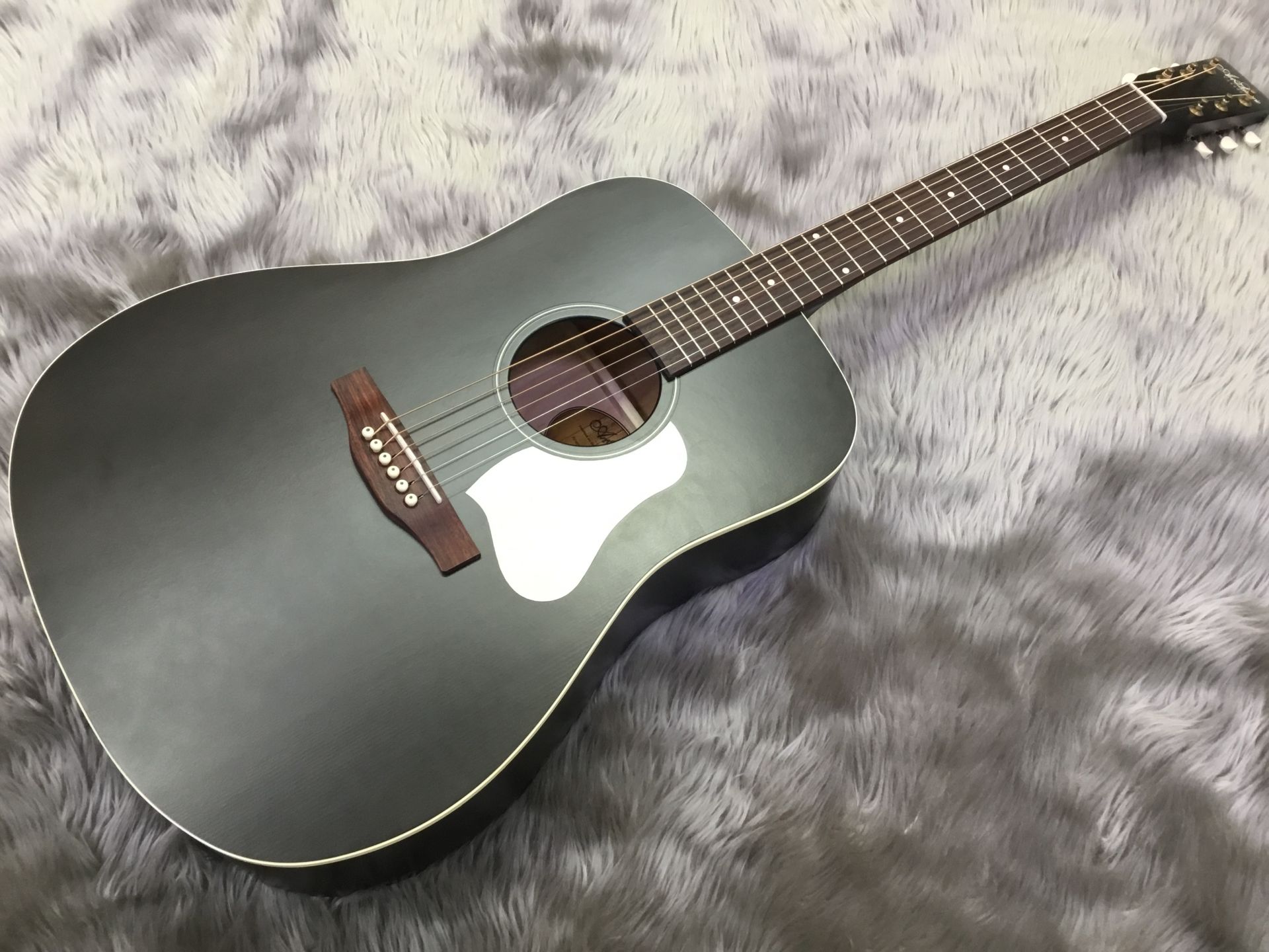 【アコースティックギター】Art&Lutherie – AMERICANA Q1T