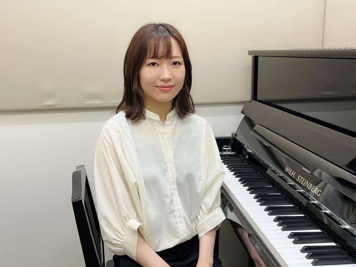 プロフィール 野村 侑未（のむら ゆみ） 鹿児島県立松陽高等学校音楽科を経て、桐朋学園大学音楽学部卒業。第63回南日本音楽コンクール優秀賞、他多数受賞。ピアノを池川礼子、下園たか子、桃坂寛子、ゴウ芽里沙、松﨑伶子、三上桂子各氏に師事。ソルフェージュを上片平奈々氏に師事。高等学校教諭一種免許状(音楽) […]