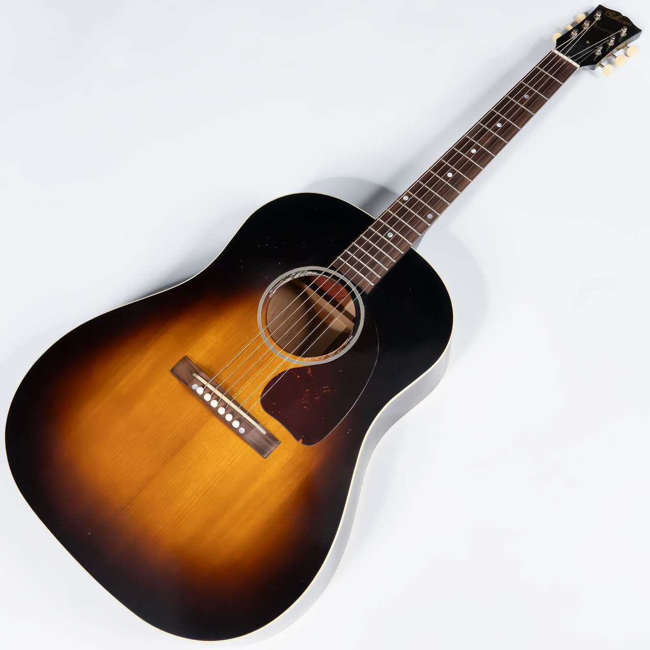 Gibson1942 J-45 L.Aged