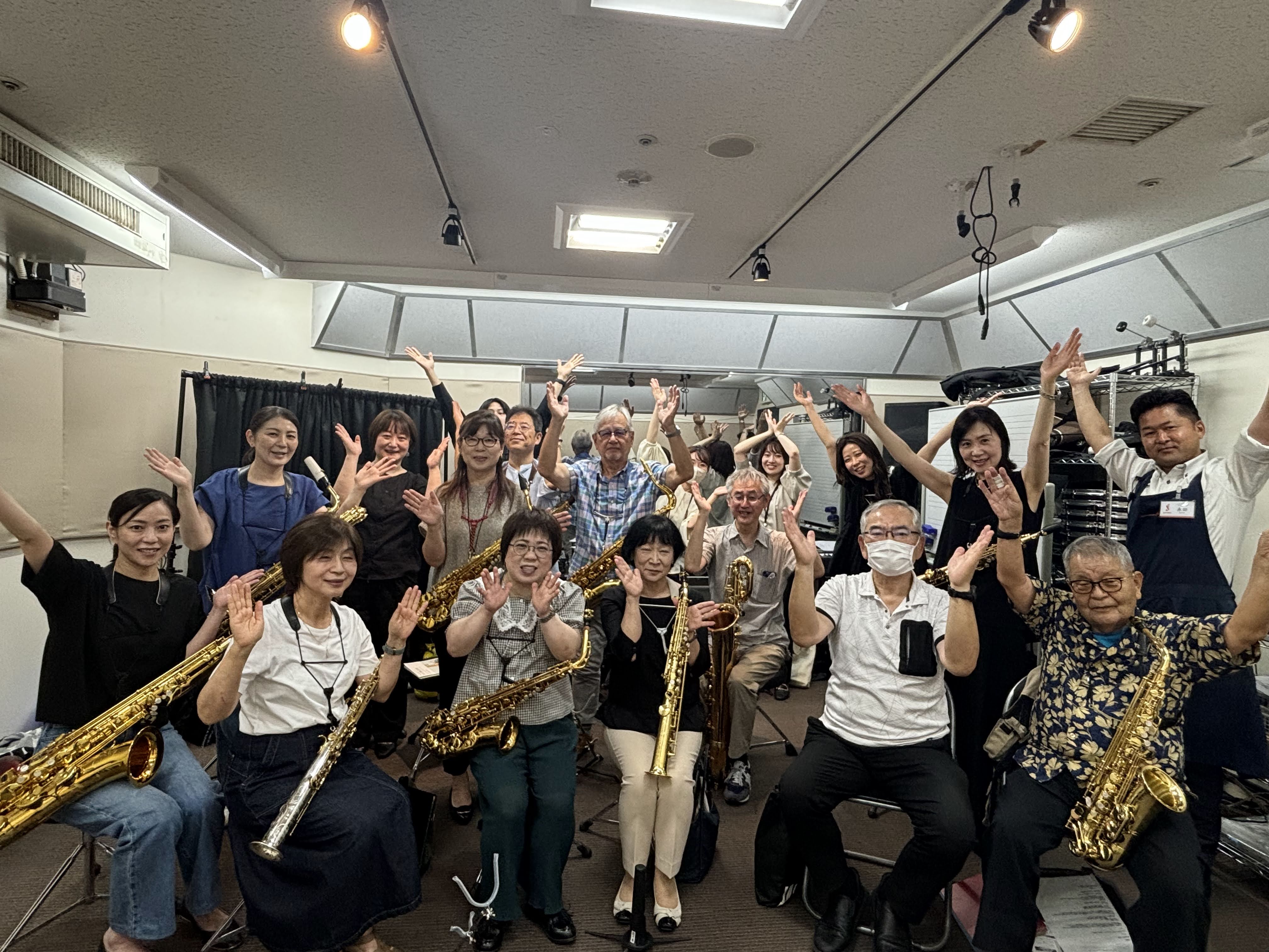 こんにちは！島村楽器 アミュプラザ鹿児島店です♪ 先日、YOUR STAGE 2026 に向けた「プレコンサート」を開催いたしました！ 今回はなんと、鹿児島から13名の会員様にご出演いただきました✨ 本番で皆さまが力を発揮できるようにと、緊張感対策としての場でしたが、アミュプラザ鹿児島店らしく和気あ [&hellip;]