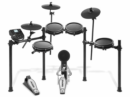 ALESIS の大人気電子ドラムの後継機種『NITRO MESH KIT』がついに発売！！