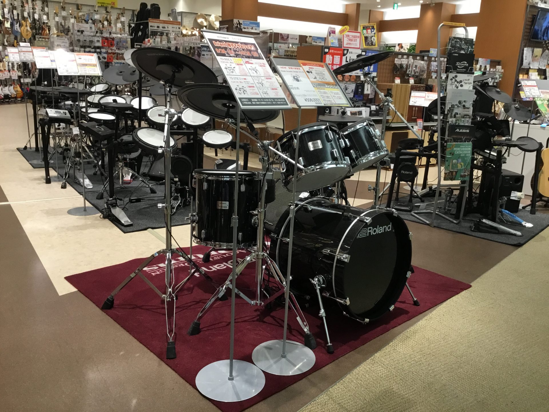 電子ドラム選びは島村楽器イオンモールかほく店にお任せ下さい 北陸 石川県 富山県 福井県 イオンモールかほく店 店舗情報 島村楽器 電子ドラム選びは島村楽器イオンモールかほく店にお任せ下さい 北陸 石川県 富山県 福井県 イオンモールかほく店 店舗情報 島村楽器