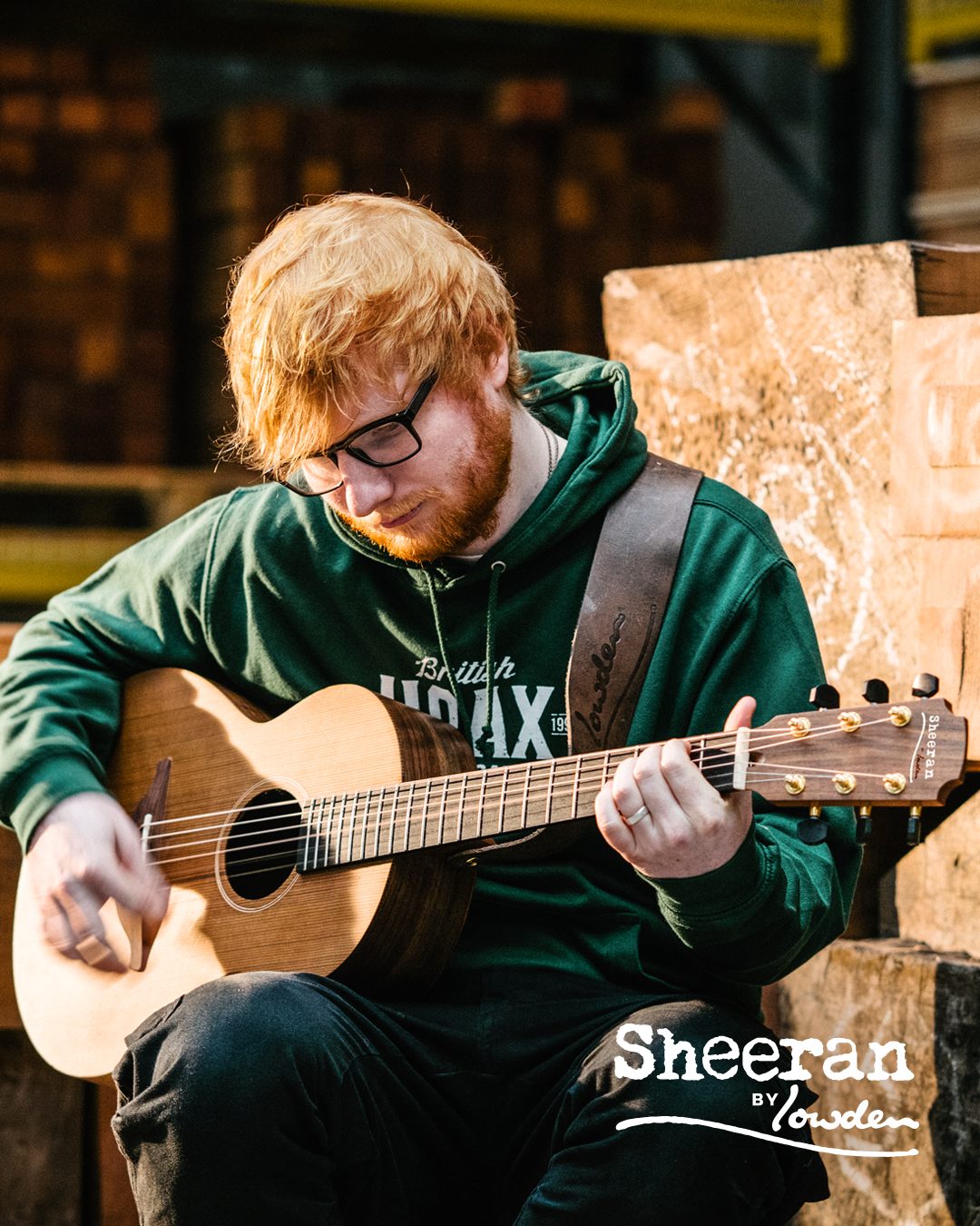 Sheeran BY Lowdenとは・・・？ Sheeran BY Lowdenはエド・シーランとギター製作家、ジョージ・ローデンとの友情から誕生した、新しいギターブランドです。プレイヤーが求める上質なトーンとプレイアビリティーを実現するため、選び抜かれた木材を使用し、デザイン […]