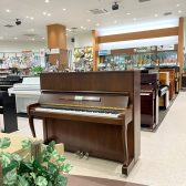 かわいくて上品♪暮らしになじむ「おしゃれインテリアピアノ」特集 石川・富山エリアで“お部屋に合うピアノ”をお探しの方へ