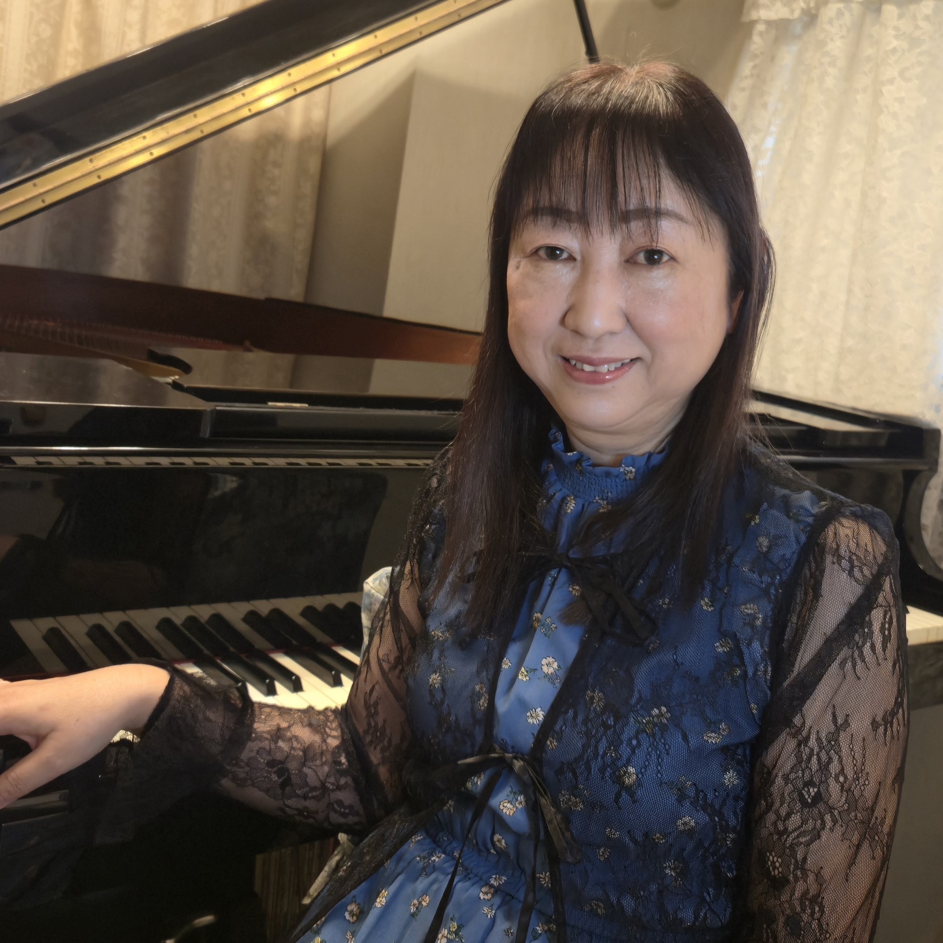 ピアノ科講師林　真由美 （はやし　まゆみ）