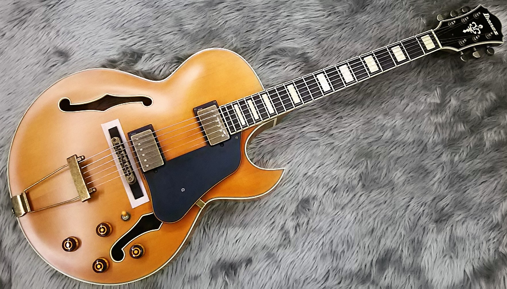 こんにちは！エレキギター担当の戸嶋です！この度金沢店にIbanez　ArtcoreシリーズのAKJV95が入荷致しました。 *Ibanez　Artcore Expressionist Vintage　AKJV95 |*メーカー|*品番|*販売価格（税込）| |Ibanez|AKJV95|[!￥81, […]