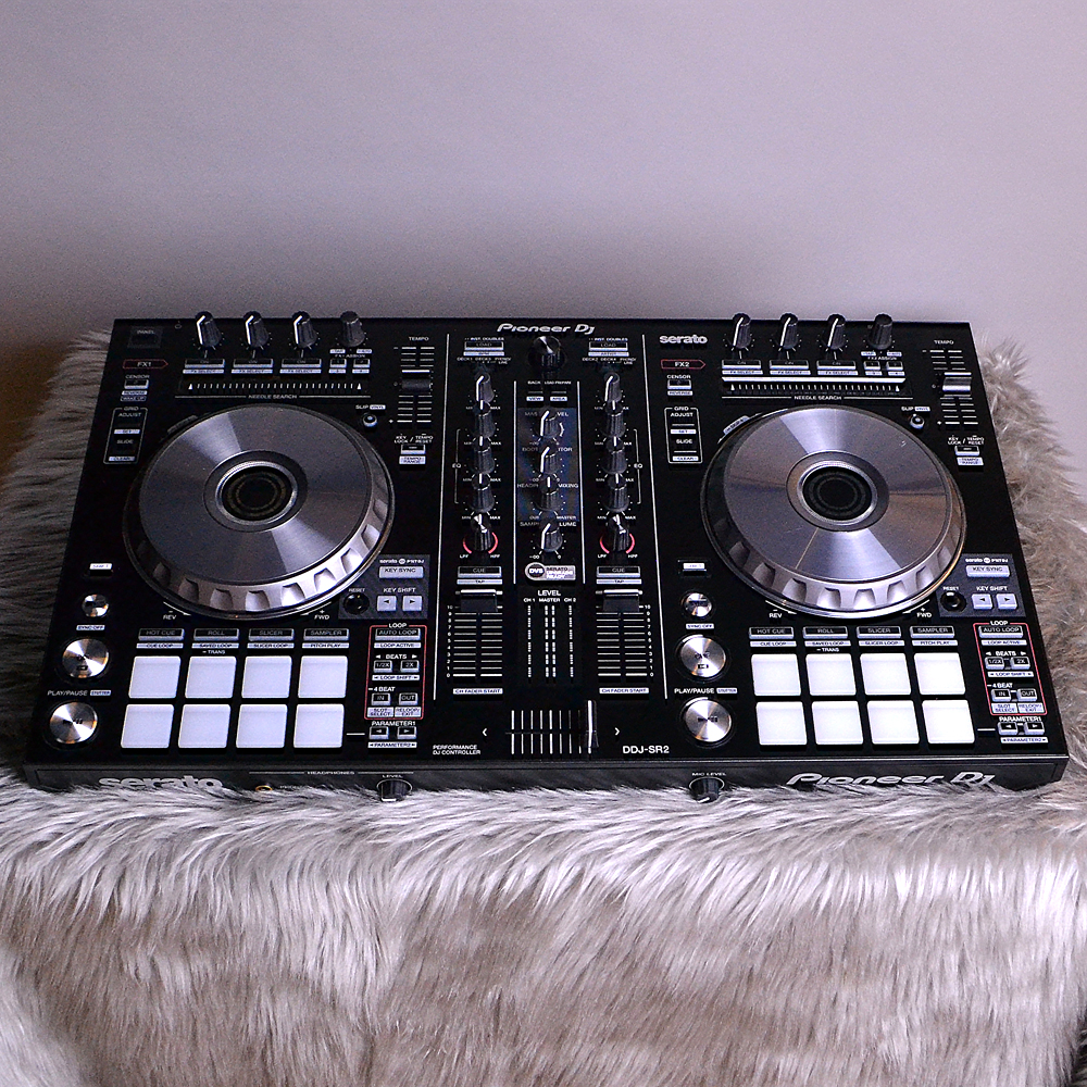 【入荷情報】箱無しB級特価品 Pioneer Dj – DDJ-SR2 【S/N:QHMP000038JP】