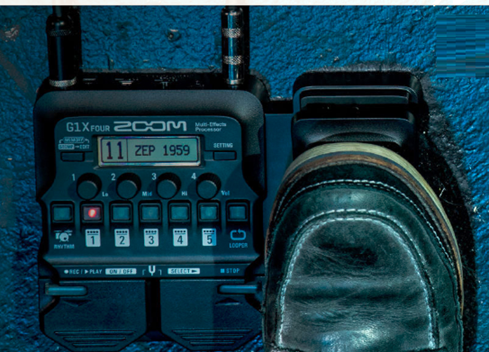 【入荷情報】ZOOM – G1X FOUR Guitar Multi-Effects Processor