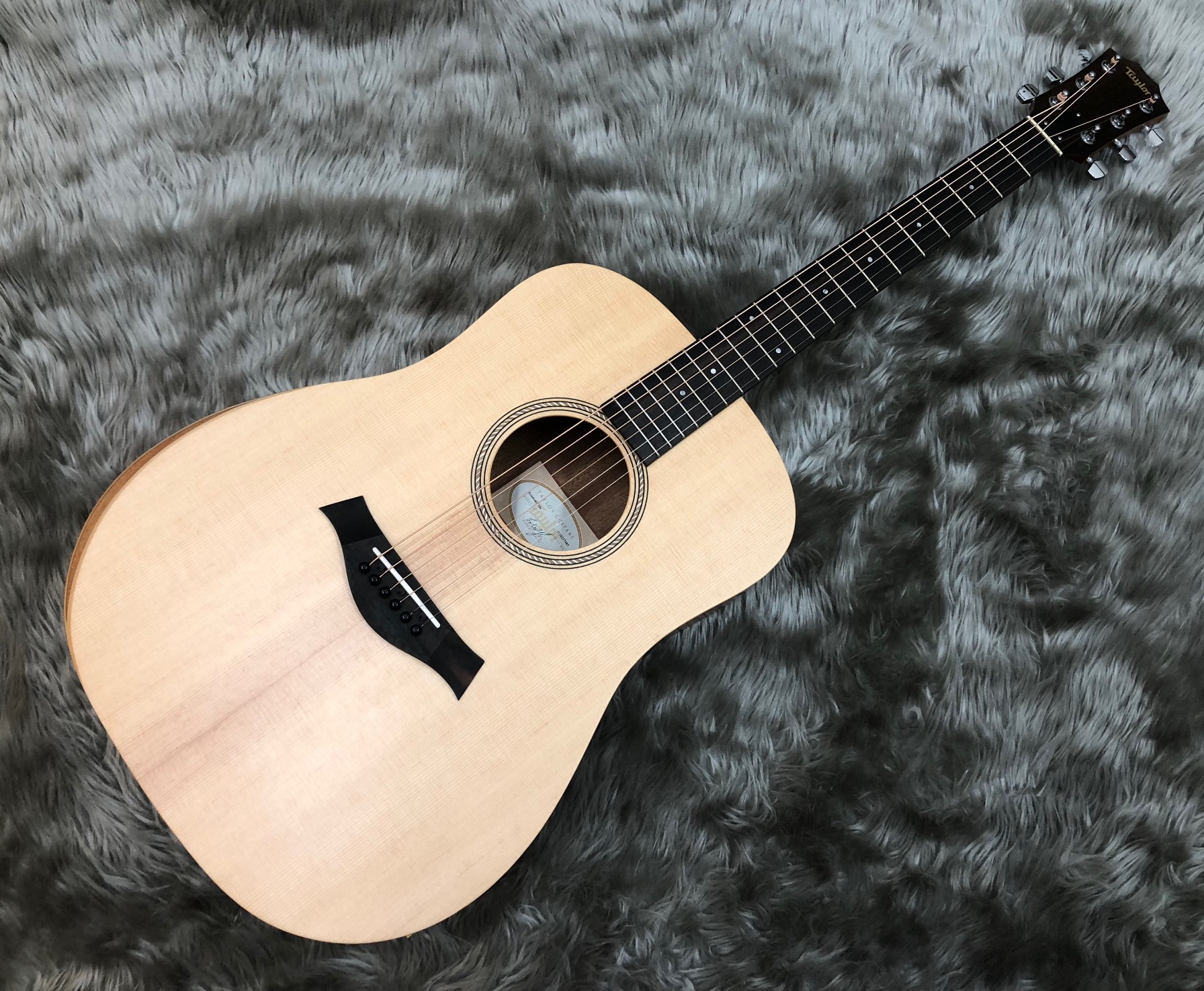 【入荷情報】Taylor – Academy 10e