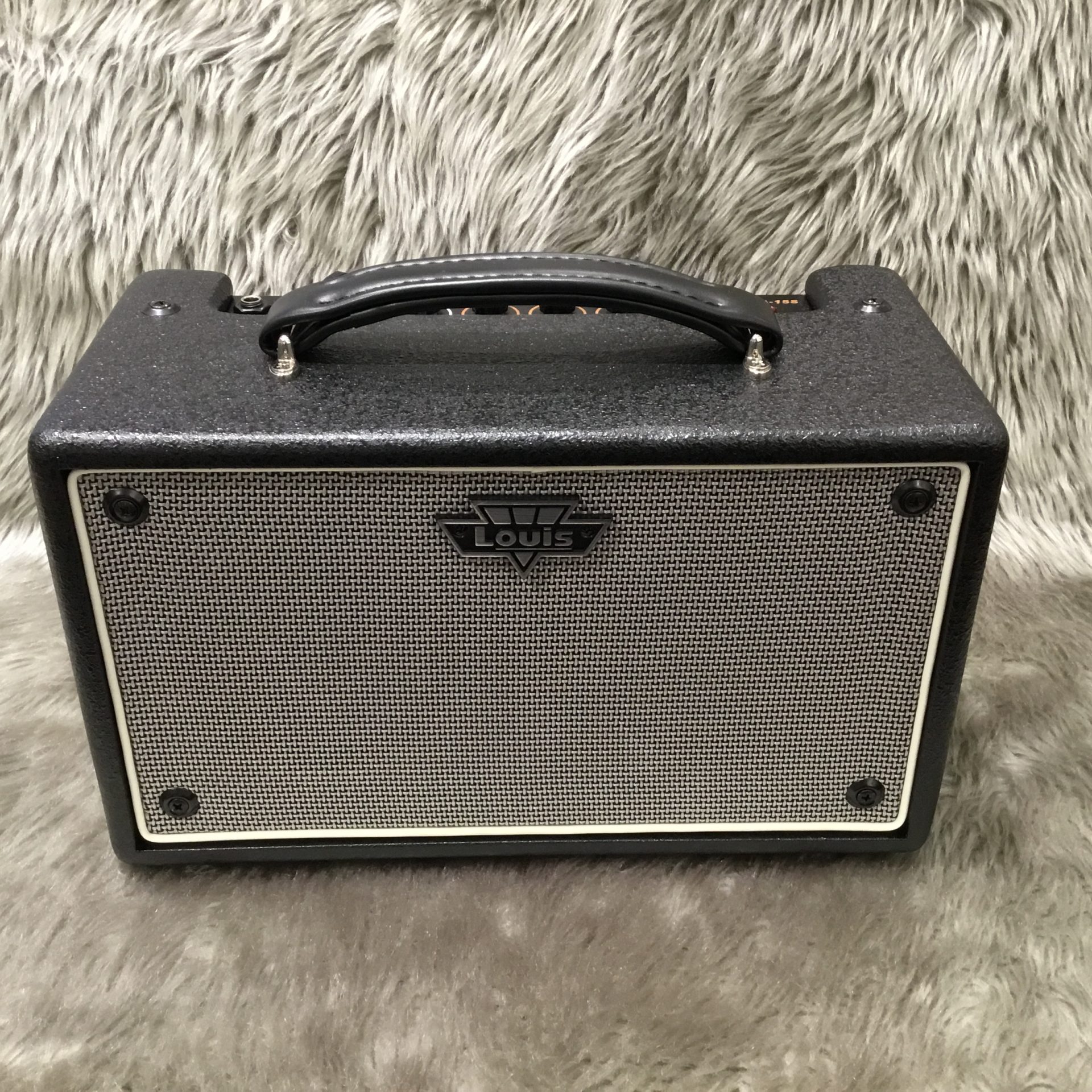 【入荷情報】中古　Louis LGA-15S