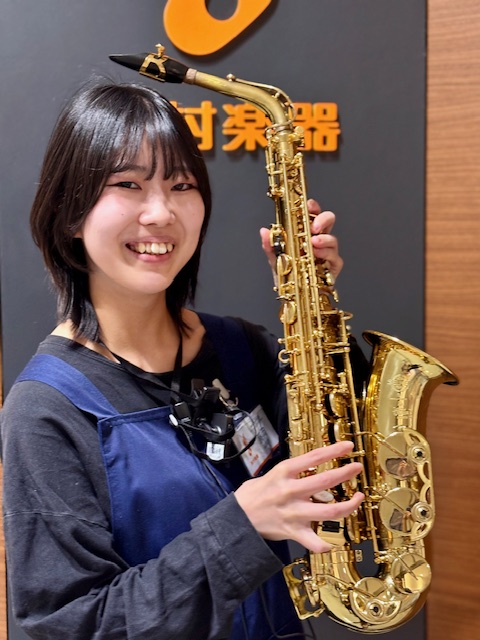 CONTENTS大人のためのサックスコースインストラクタープロフィールサックスサロンとは？大人のためのサックスコース 担当者より この春、サックス教室が新規開講します！多くのお客様からのご要望をいただき、この春ついに、金沢駅から徒歩5分以内の金沢フォーラス店にサックス教室を開講することになりました！ […]