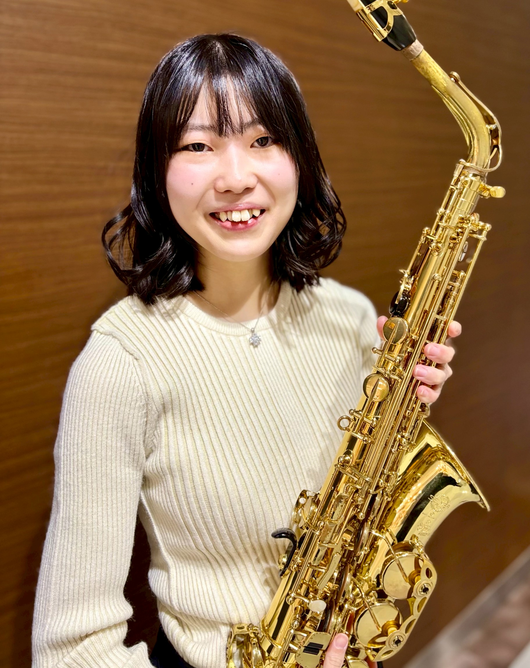 金沢駅東口から徒歩2分♪金沢フォーラス店でお買い物の前やその後にサックスのレッスンはいかがでしょうか？15歳以上の方を対象に予約制のサックスサロンを開講しております！レッスン体験会も行っていますのでお気軽にお問合せ下さい🎷 CONTENTSレッスン体験会🎷レッスンの様子はこちらからインストラクタープ [&hellip;]