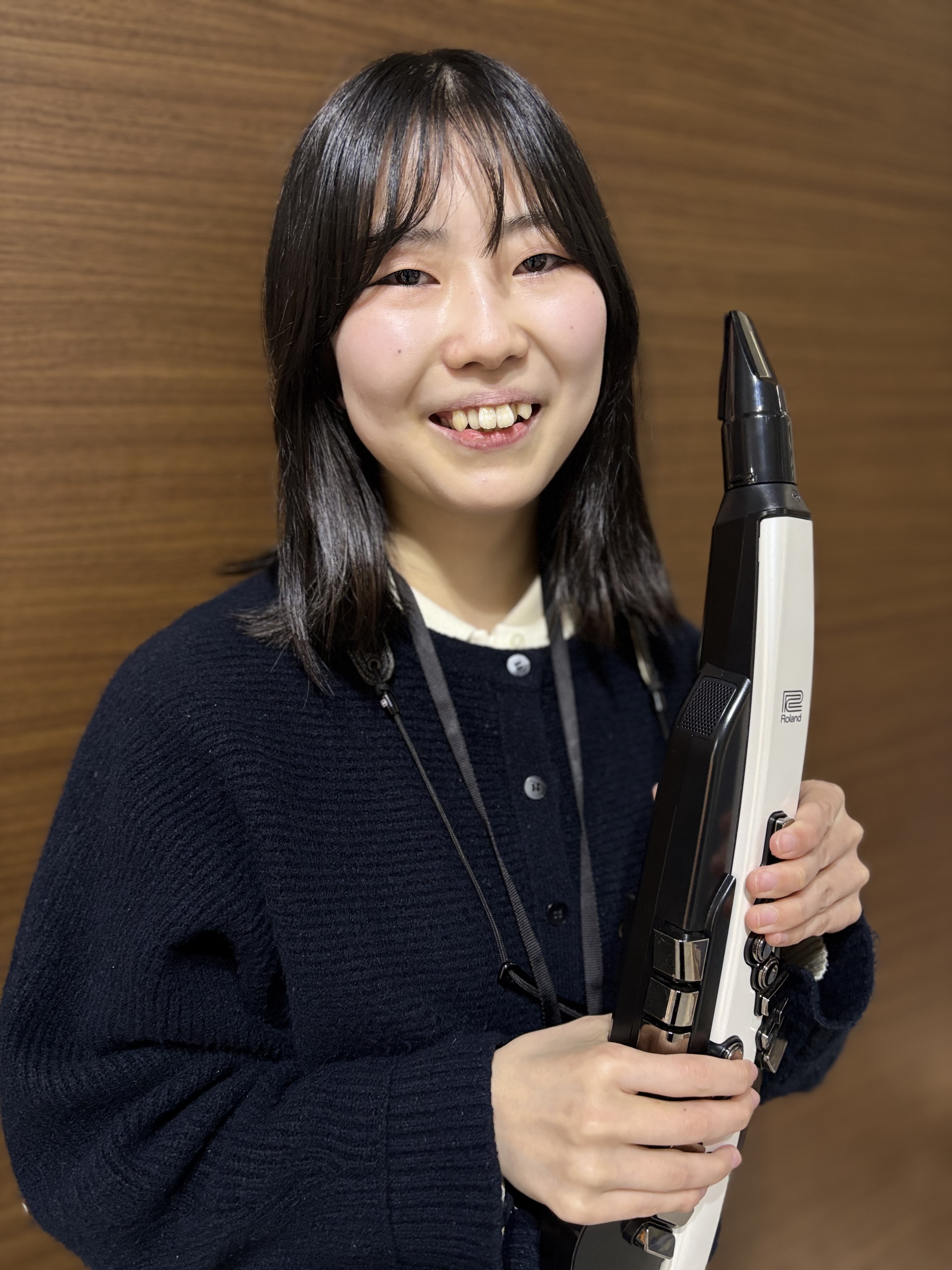 サックス・デジタル管楽器サロンインストラクター藤岡