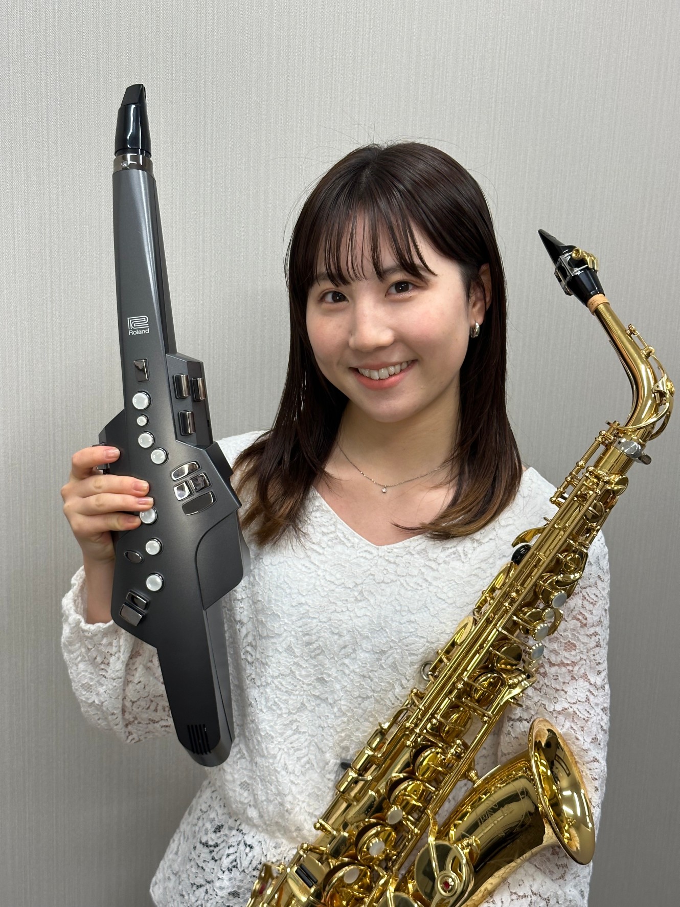 CONTENTS担当曜日：月・木・金・土・日インストラクタープロフィールインストラクター演奏動画まずは体験レッスンからご入会金とコース紹介担当曜日：月・木・金・土・日 佐藤 葵 (さとう あおい) インストラクタープロフィール 茨城県立取手松陽高等学校 音楽科、洗足学園音楽大学管楽器コースを卒業。第 […]