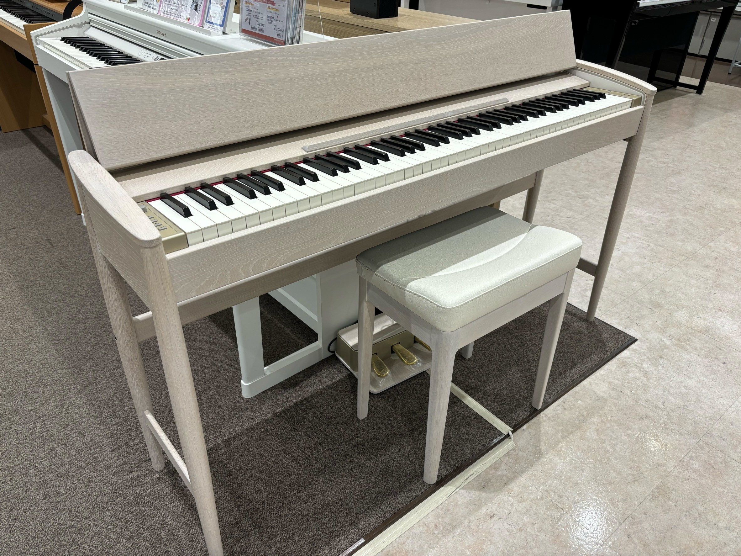RolandKF-10 KIYOLA カラー:KS