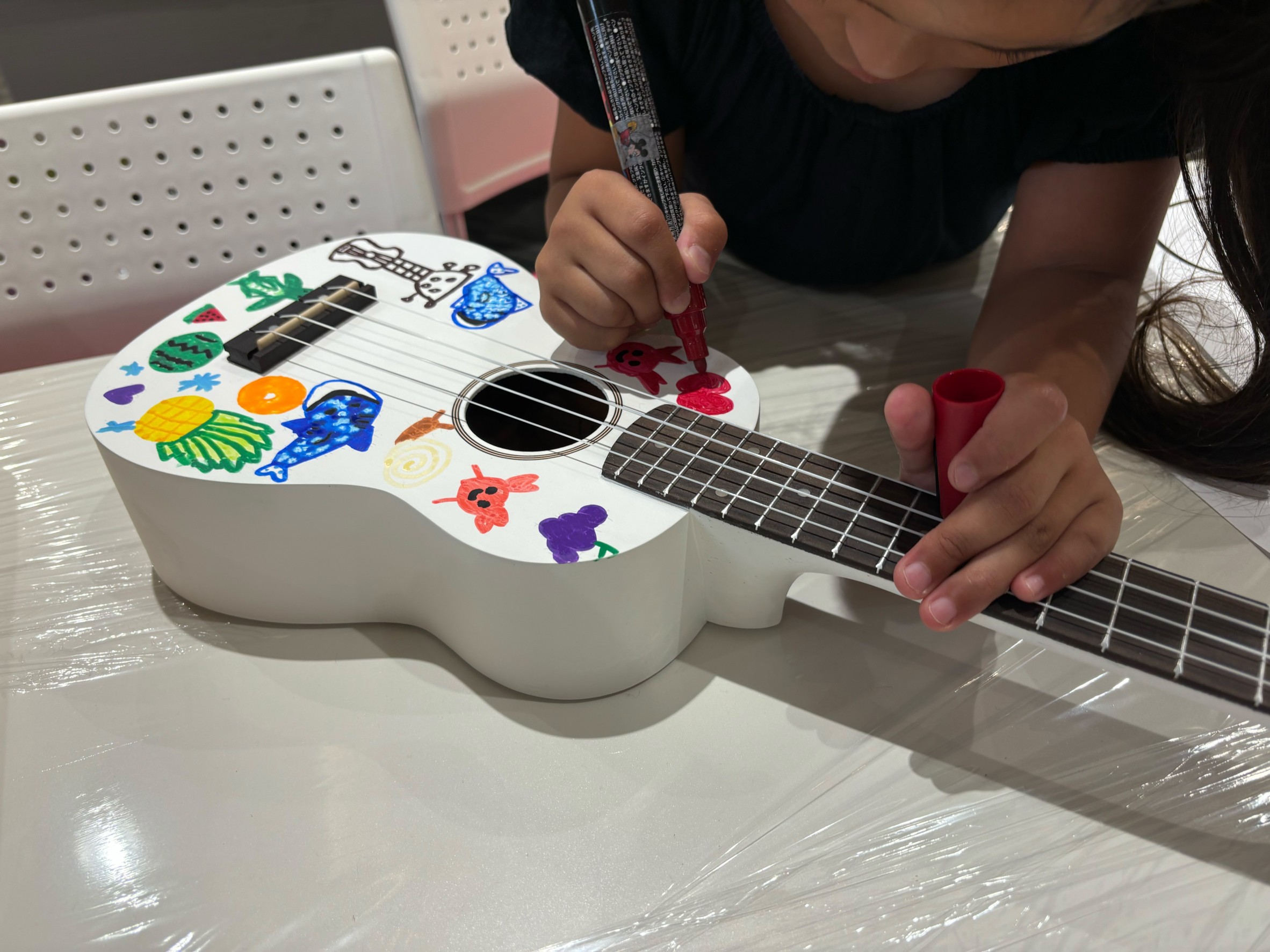 こんにちは！イオンモール橿原店の市口です。8/4に開催したペイントワークショップの様子をお届けいたします！ 写真もりもりでお届けします！むしろ！写真しかありません！が、皆さんにも楽しんでいただけると幸いです。 会場の様子 Right onさん前で実施しました 店長の手によって1つ1つ調整されています […]