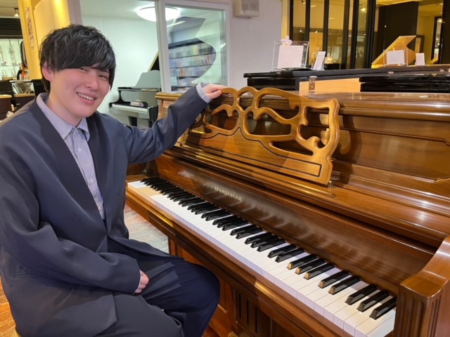 ピアノアドバイザー・副店長竹田（たけだ）