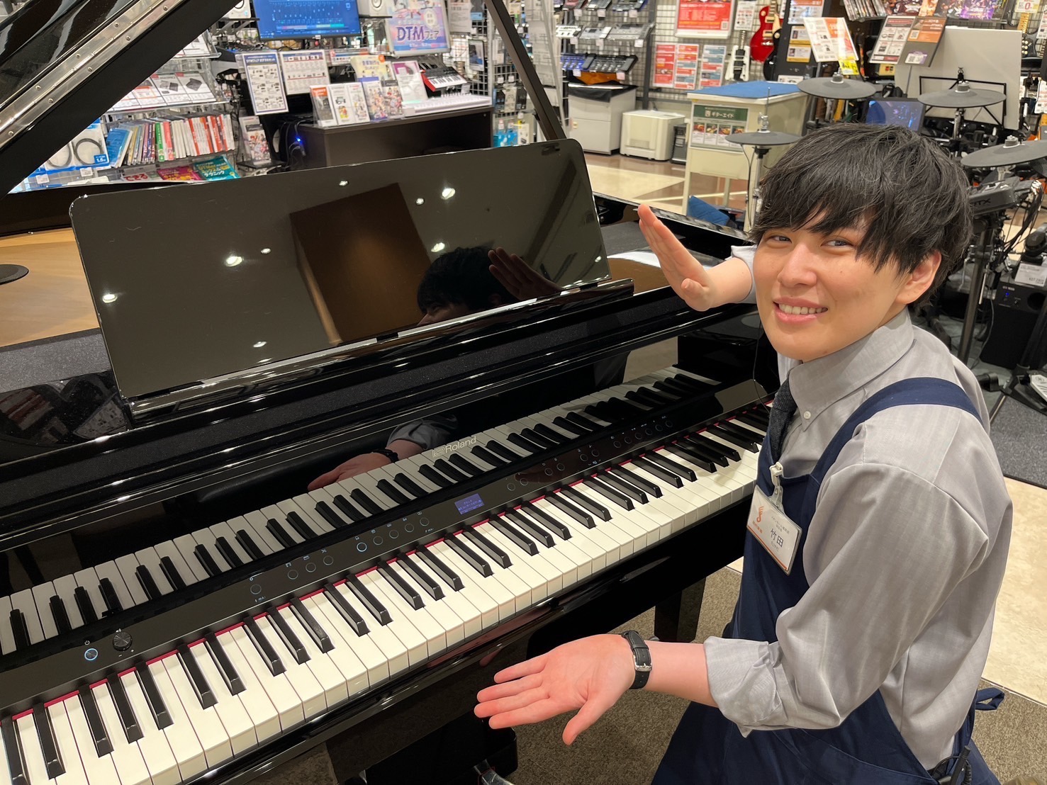 イオンモール橿原店 副店長竹田(たけだ)