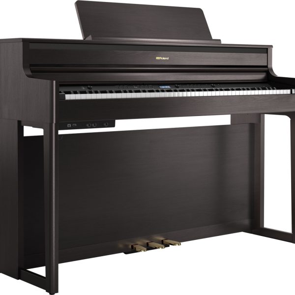 Roland　HP704<br />
￥209,000(税込)<br />
ヘッドホン、オリジナル・レッスントートバッグ、クリーンクロス、鍵盤クリーナープレゼント！