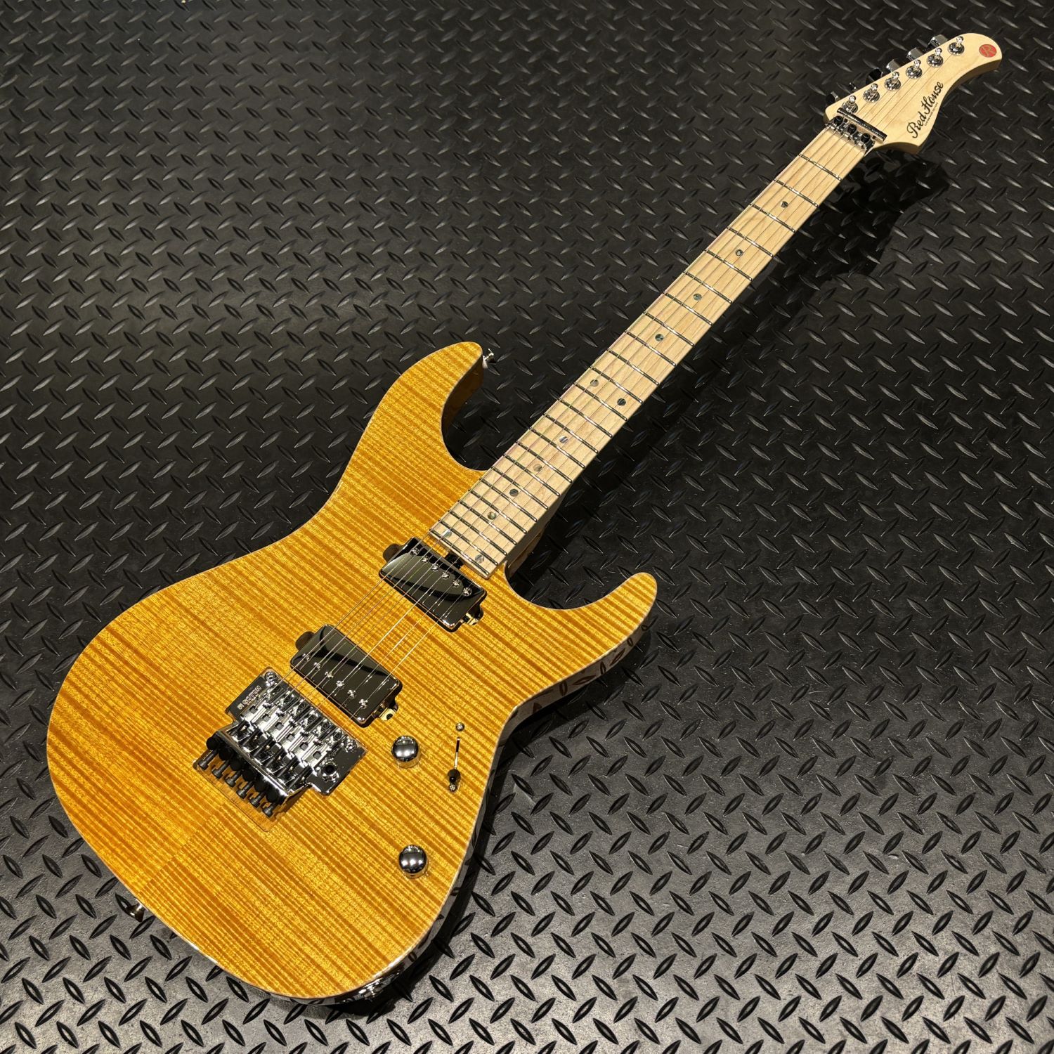 Red house GuitarsSeeker S/HH Trans Amber
