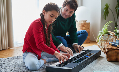 千葉　埼玉　茨城　東京　柏の葉　キーボード　ピアノ　ポータブルキーボード　プレゼント　子ども　お子様用　ららぽーと　お孫さん　室内　手軽　軽い　持ち運び　柏　流山　オススメギフト　キーボード　YAMAHA　CASIO　KORG　ヤマハ　カシオ　CT-X700