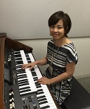 牧野　邦子　　担当曜日 : 金曜日 **講師からのコメント 小さいお子様から大人の方まで楽しく長く音楽を続けていただけるよう、お手伝い出来れば、と思っております。 **講師プロフィール 電子オルガン科、幼児の基礎音楽コース講師。聖徳大学短期大学部音楽科ピアノコース卒業。 10歳よりオルガンを始め、現 […]