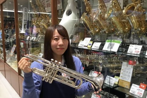 スタッフ写真 管楽器 恩田