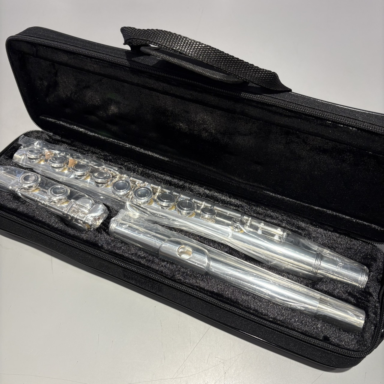 CONTENTS商品詳細3年間のメンテナンスサポート付き管楽器相談会も行っております！フルート教室ございます！演奏を楽しむ場もしっかりご用意しております✨管楽器選定サービスもご利用ください管楽器担当よりご挨拶店舗情報／アクセス／行き方商品詳細 その他もございます↓ 3年間のメンテナンスサポート付き  […]