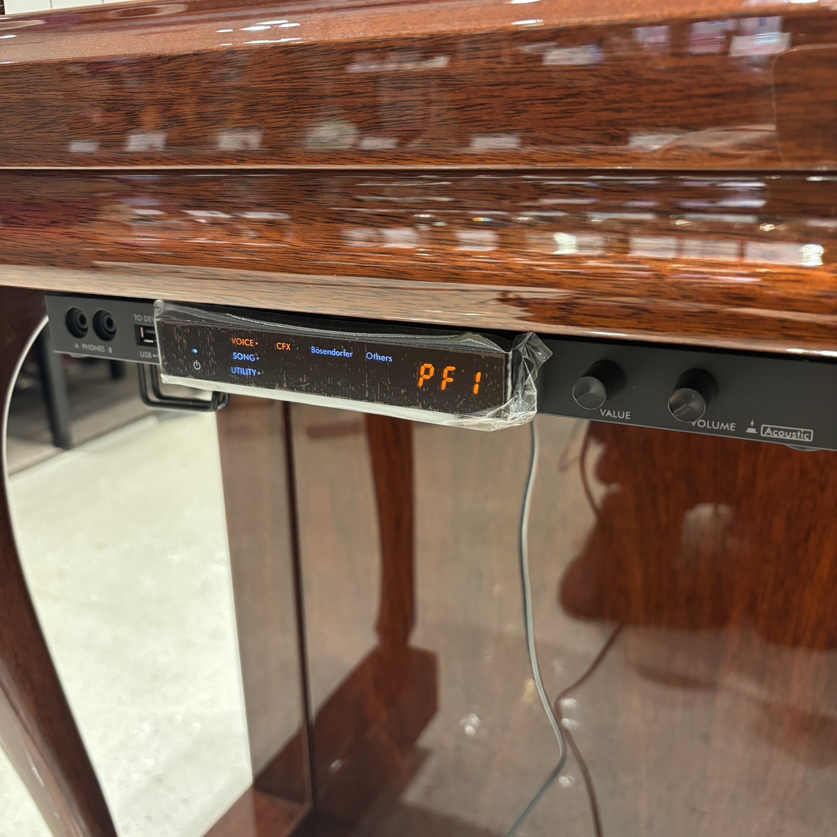 中古アップライトピアノYUS1MhCSG VSH3