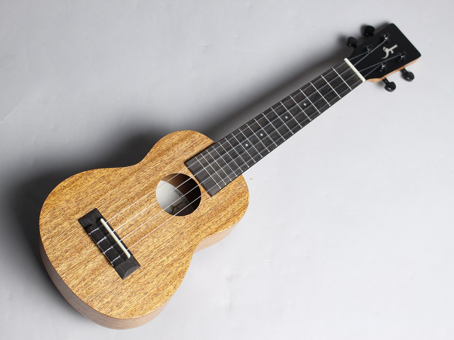 *限定2本！特別プライスにて販売いたします！ *SHIMA　UKULELE ジェイク・シマブクロ自らが細心の注意を払い、演奏性とトーンの品質が損なわれないようデザインし、なおかつコストパフォーマンスにも優れたウクレレが登場︕ 「SHIMA UKULELE」はウクレレの名手ジェイク・シマブクロと、彼の […]