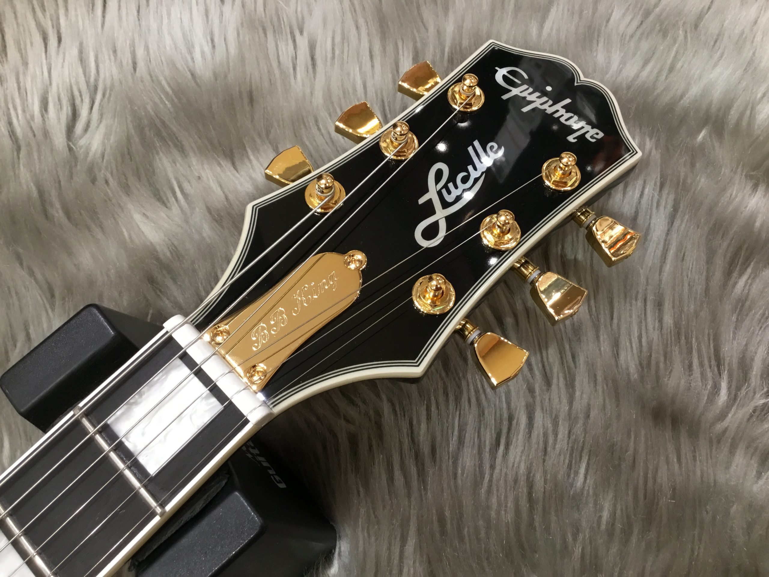 公式オンライン Epiphone Lucille B.B.King Model 美品 セミアコ エレキギター