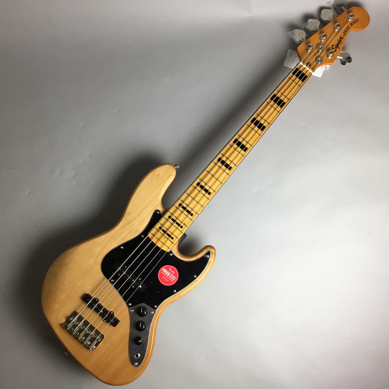 Squier by Fender Classic Vibe ’70s Jazz Bass V Maple Fingerboard Natural