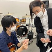 音楽教室体験レッスンレポート｜ギター教室上木先生のレッスンをスタッフが受けてみた！