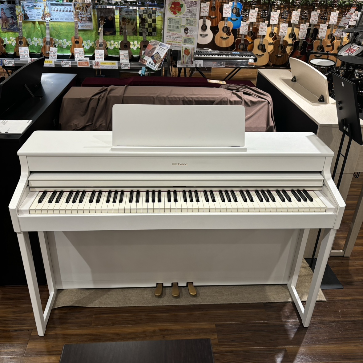 中古電子ピアノRoland　HP702(WHS)