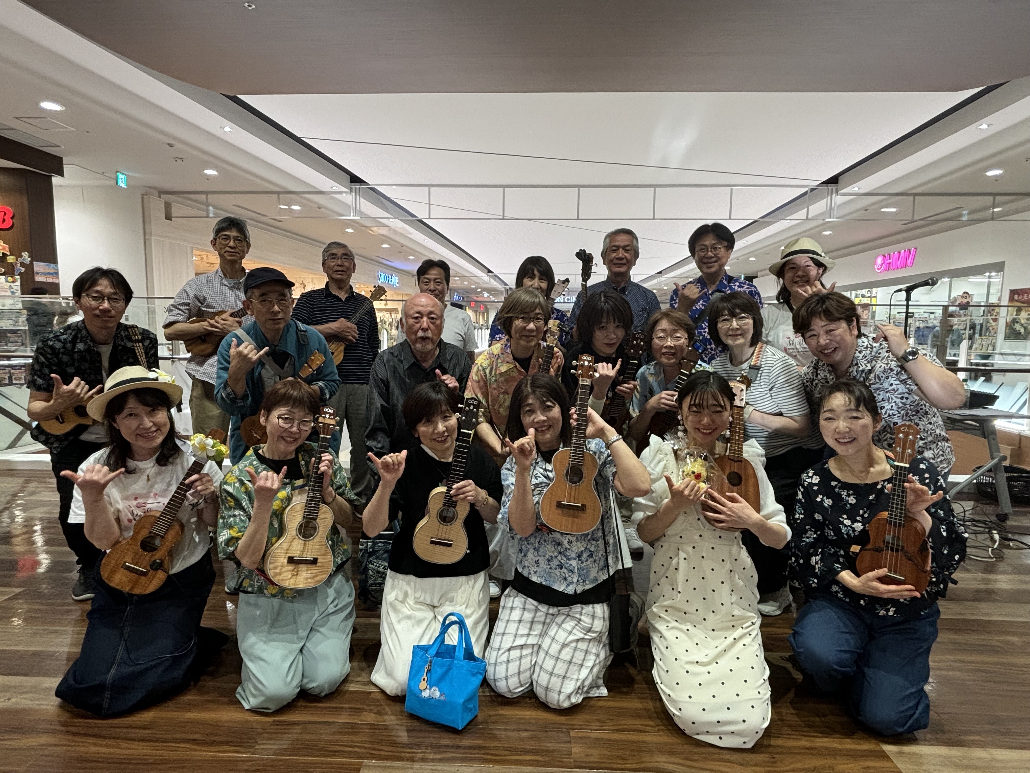 4月12日(日)に春日部ウクレレわくわくステージを開催いたしました。8グループの熱演で多くのお客様にご観覧いただきました！ 1.花のんさん 2.彩花さん 3.東舞楽団さん 4.チーム・レアレアさん 5.ティキティキさん 6.ウクレレ・ホワピリさん 7.ウクレレマスター倶楽部　弾き語りチーム 8.ウク [&hellip;]