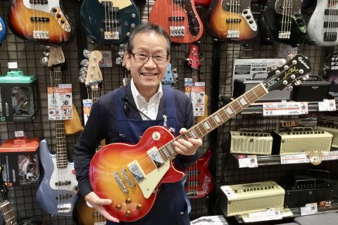 スタッフ写真 ギターサークル 山沢