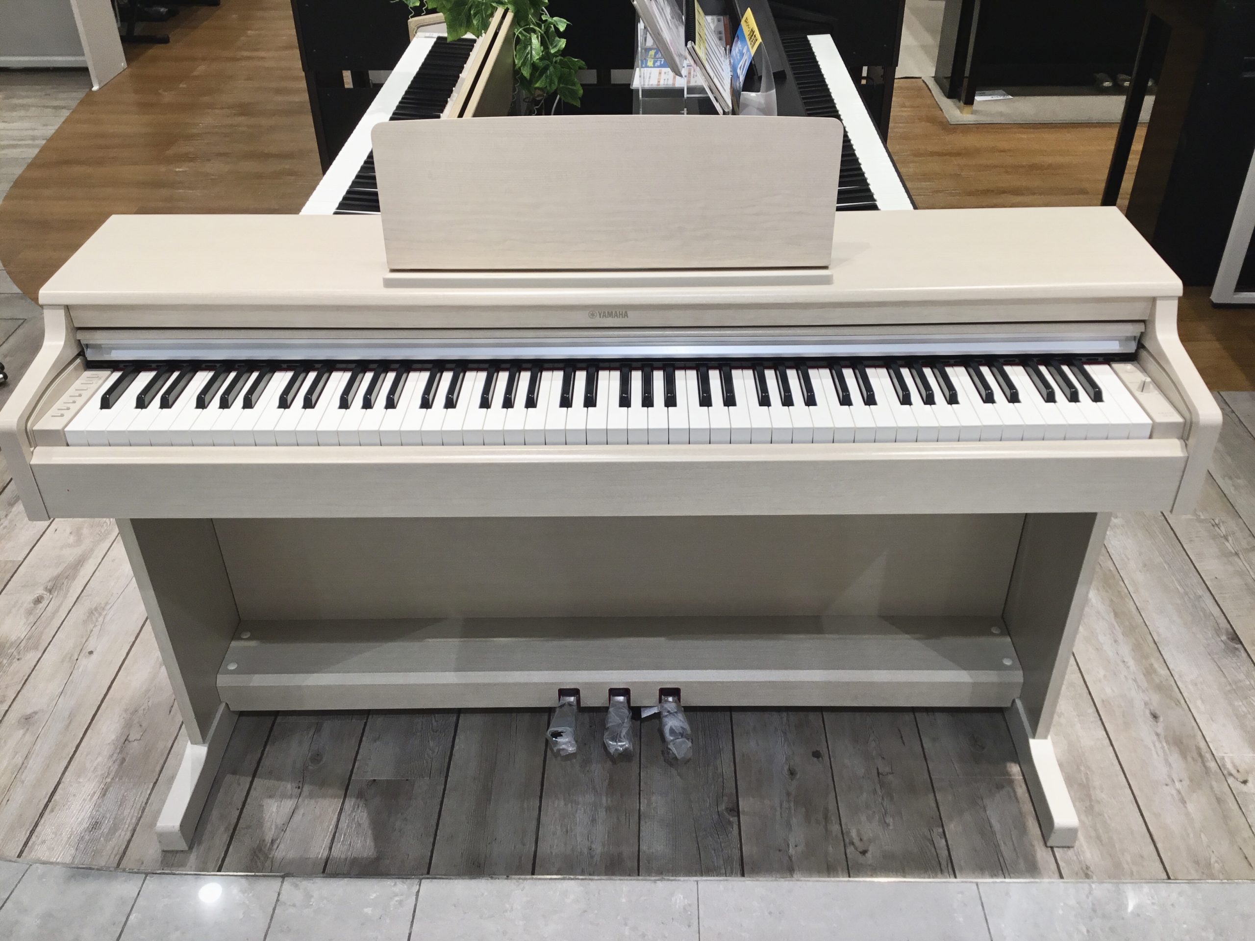 電子ピアノ】YAMAHA YDP-164WA展示限りの特別価格｜島村楽器 イオンモール川口前川店