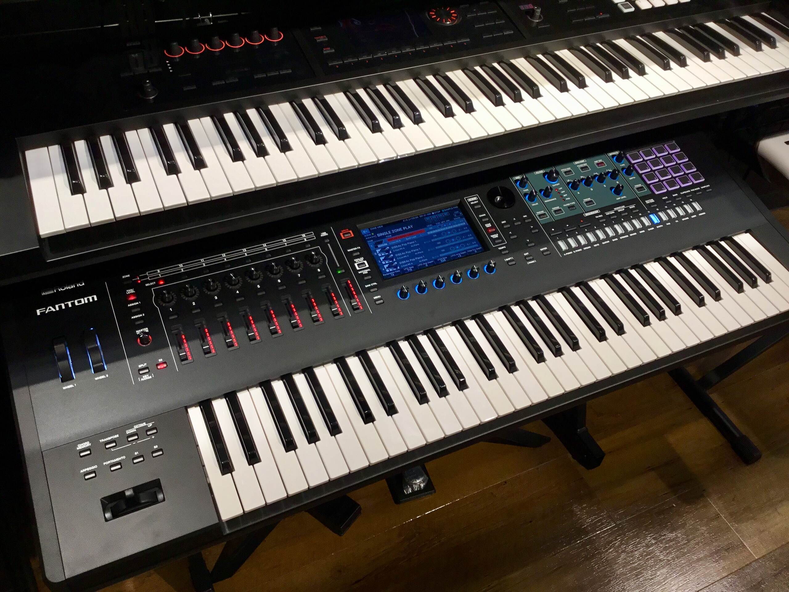 京都 シンセ Fantom 6展示アリ 究極のrolandフラッグシップモデル発売 河原町オーパ店 店舗情報 島村楽器