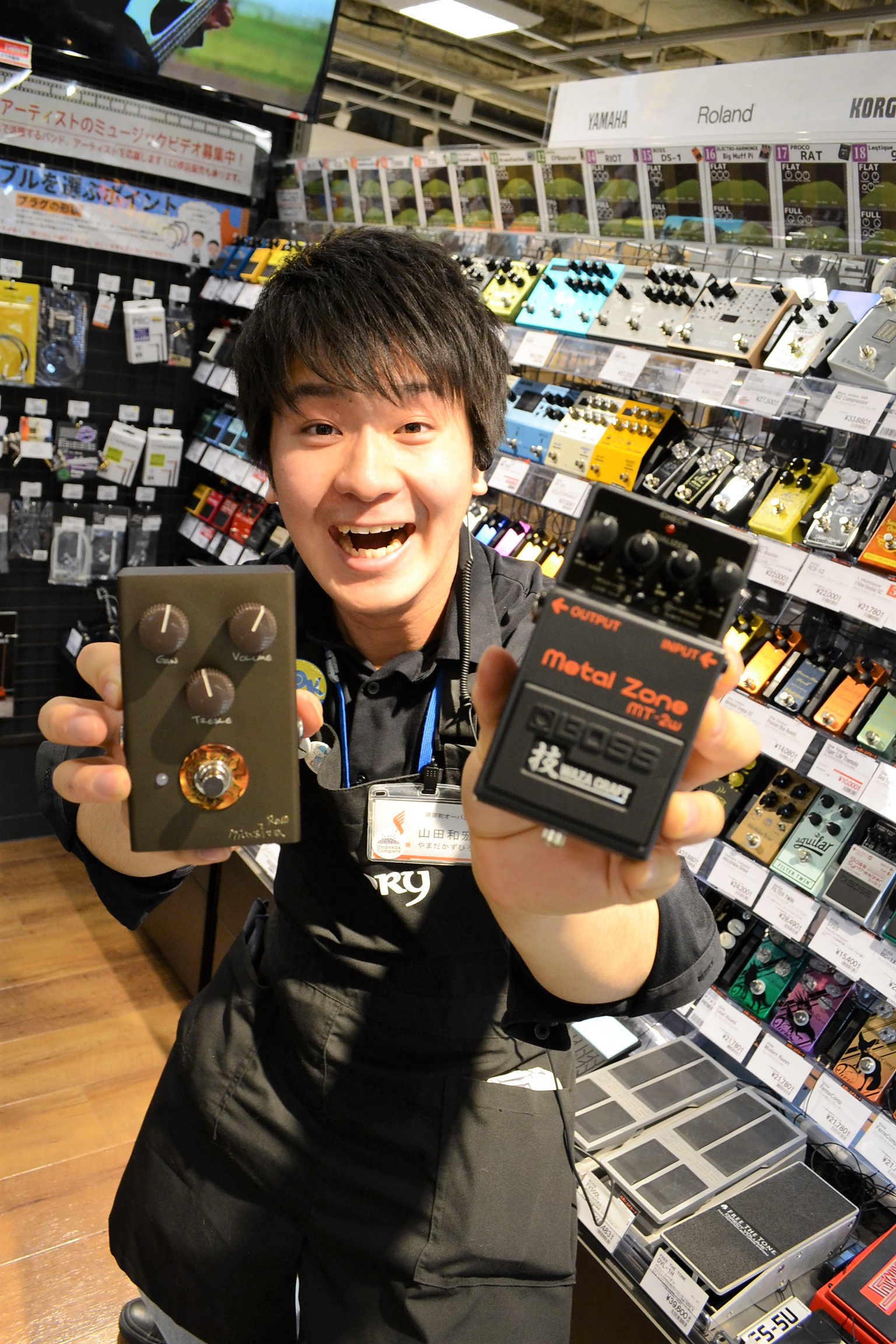 河原町オーパ店を支えるスタッフ紹介 笑顔が素敵のフルパワー山田 河原町オーパ店 店舗情報 島村楽器 河原町オーパ店を支えるスタッフ紹介 笑顔が素敵のフルパワー山田 河原町オーパ店 店舗情報 島村楽器