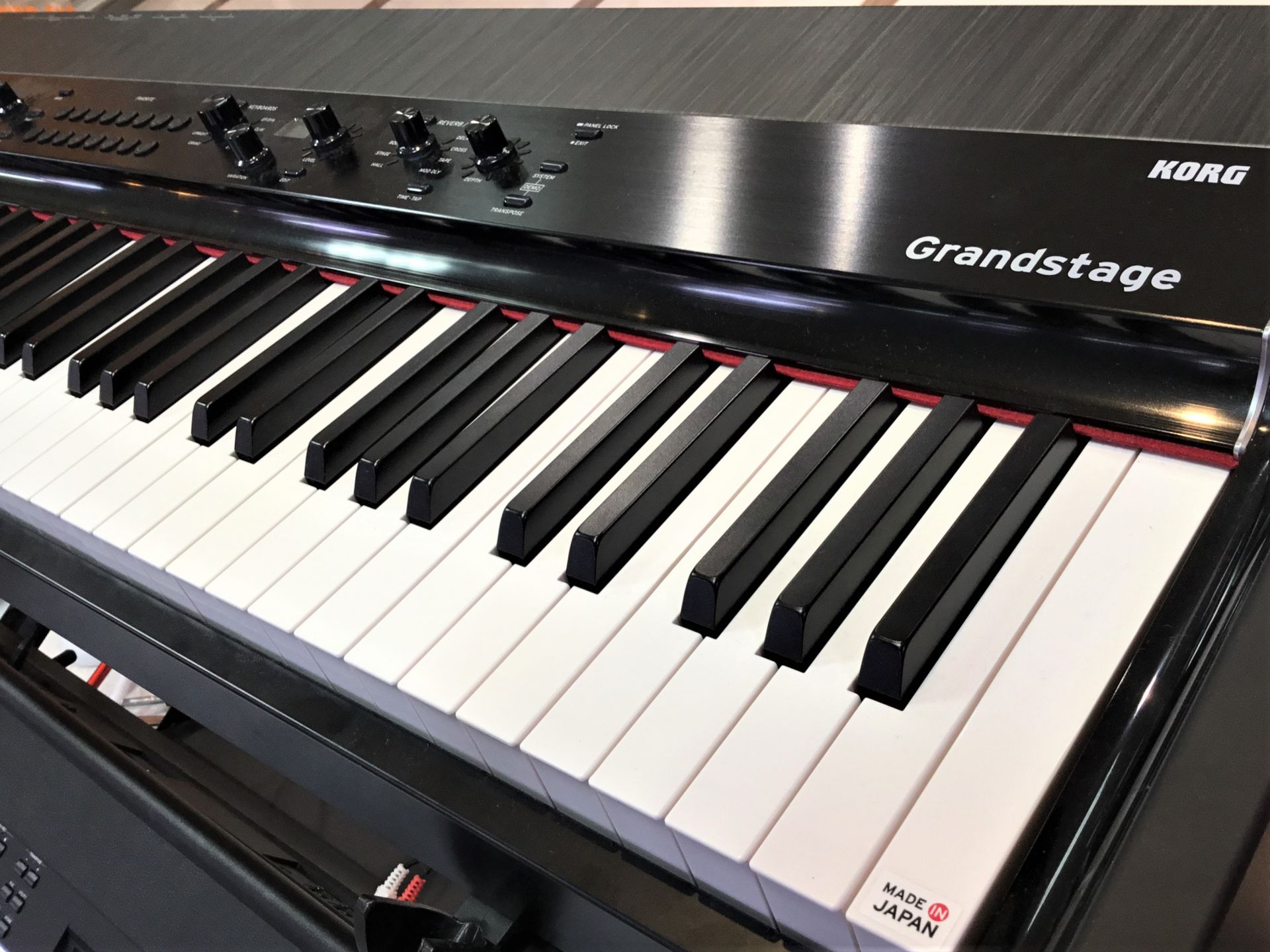 KORG　GrandStageGS1-88　展示販売中