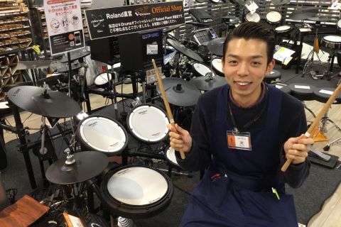 スタッフ写真 ドラム デジタル 趙