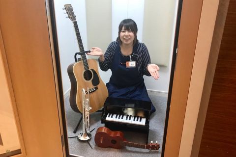スタッフ写真 副店長/ピアノ・防音担当 森田