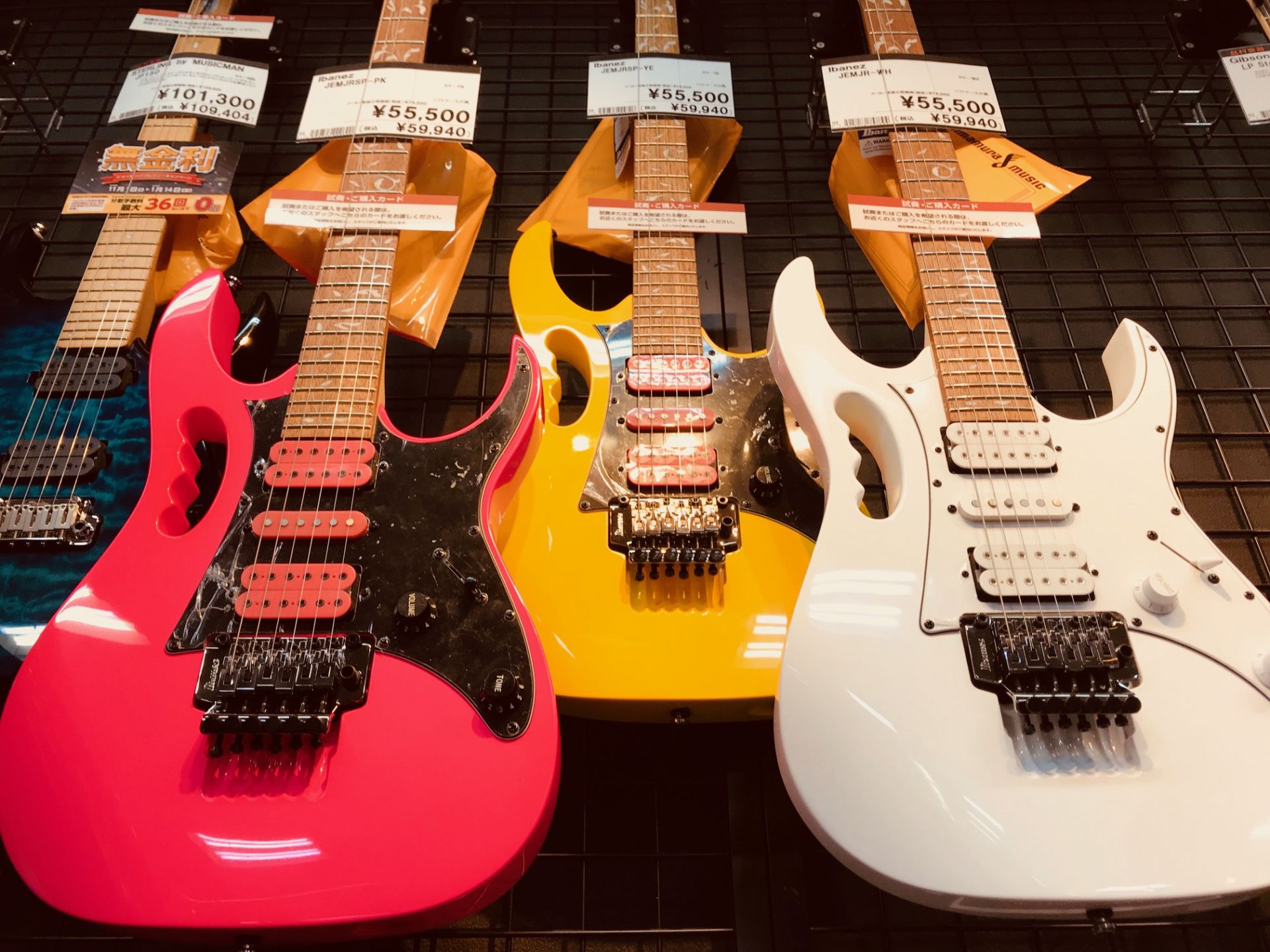 *Steve Vaiのシグネチャー・エントリーモデルが入荷いたしました！ **Ibanez JEMJR【WH】 |*メーカー|*商品名|*販売価格（税込）| |Ibanez|JEMJR|[!￥59,940!]| **Ibanez JEMJRSP【PK】 |*メーカー|*商品名|*販売価格（税込）|  […]