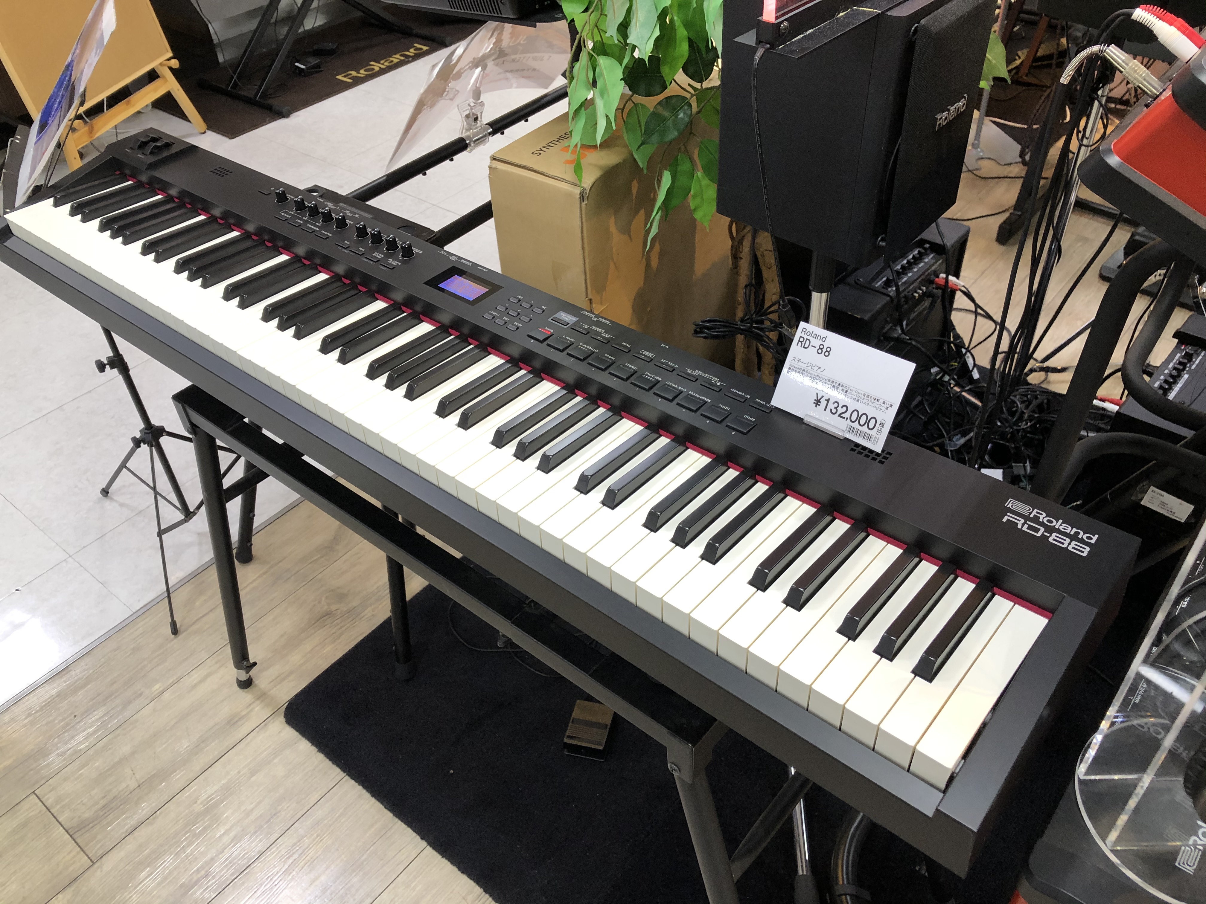 【先行展示開始】Roland RD-88先行展示導入しました！！