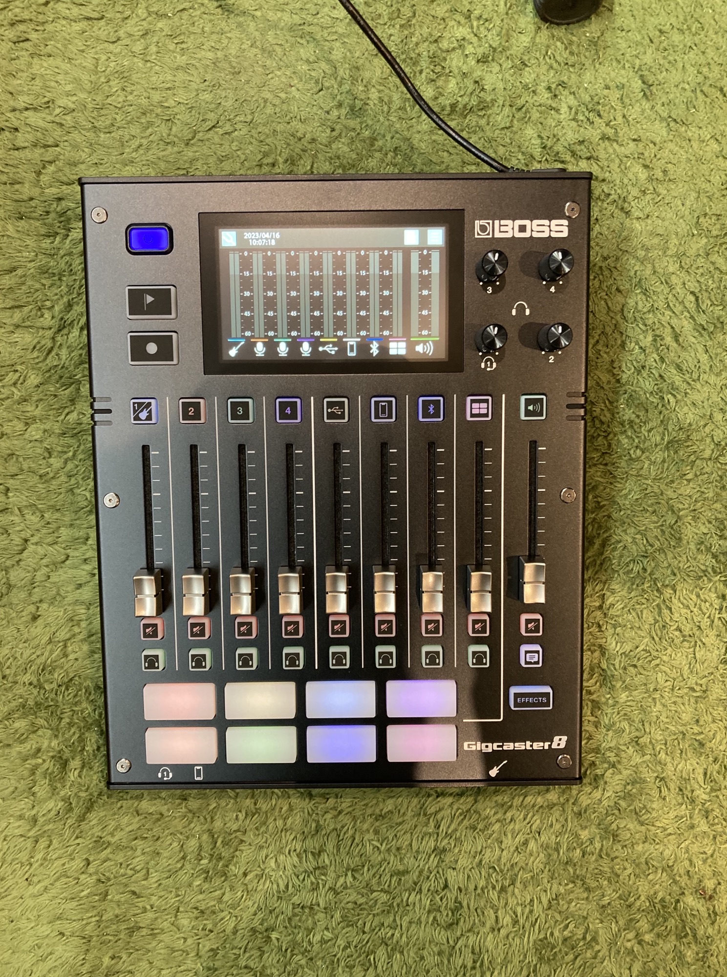 Amazon.com: Boss - Gigcaster 8 (GCS-8) Audio Streaming